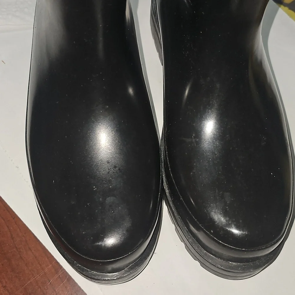 Bass Plaid Rain Boots with Black Soles